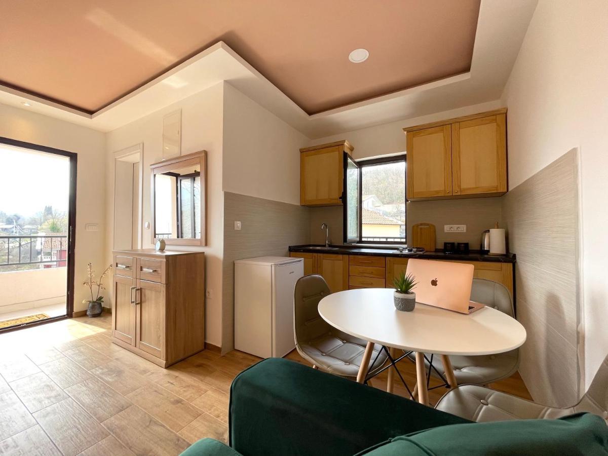 Apartments Four Countesses เวียร์ปาซาร์ ภายนอก รูปภาพ